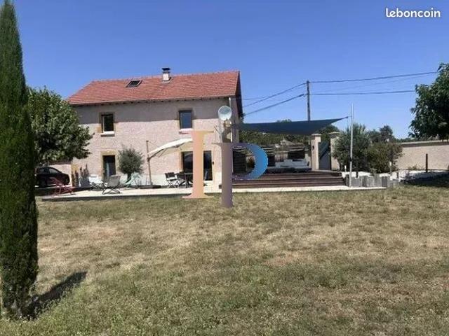 Maison 7 pièces 136 m²
