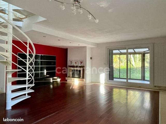 Maison 7 pièces 133 m²