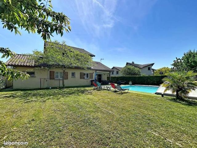 Maison 7 pièces 137 m²