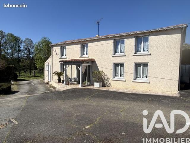 Maison 7 pièces 137 m²
