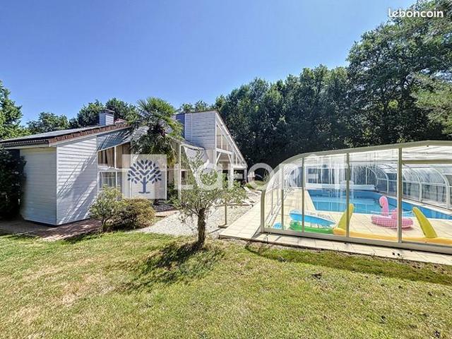Maison 7 pièces 137 m²