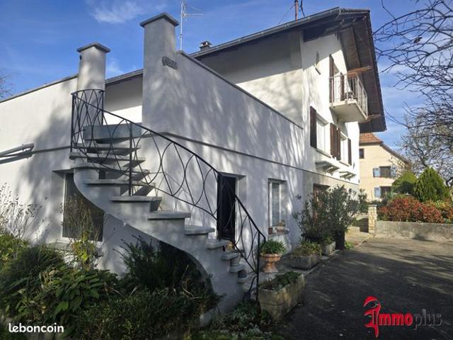 Maison 7 pièces 137 m²