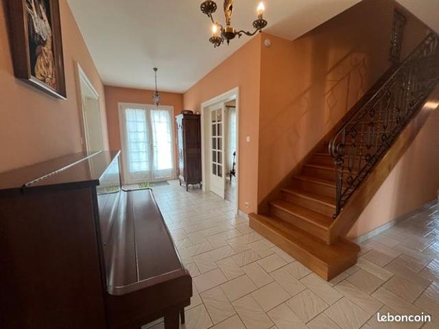 Maison 7 pièces 137 m²