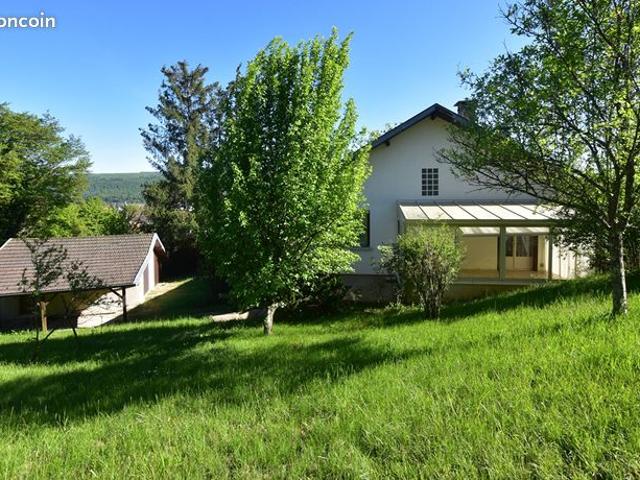 Maison 7 pièces 137 m²