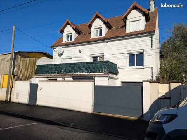 Maison 7 pièces 137 m²