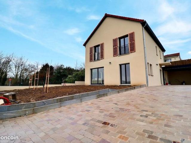 Maison 7 pièces 137 m²