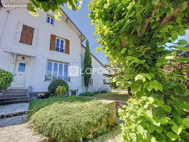 Maison 7 pièces 137 m²