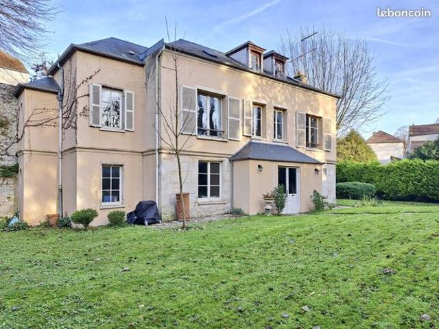 Maison 7 pièces 137 m²