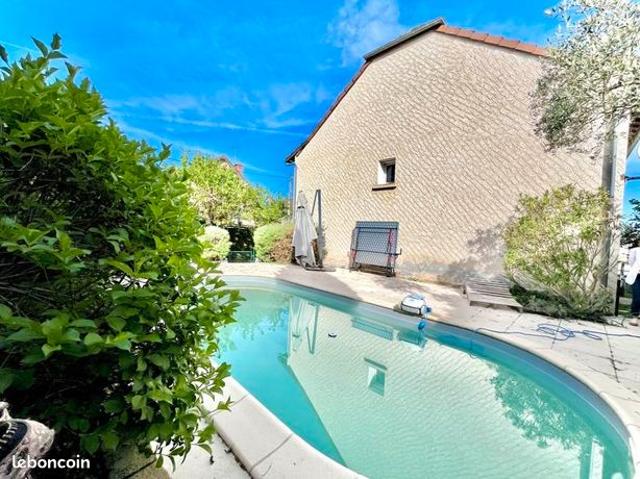 Maison 7 pièces 137 m²