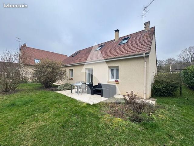 Maison 7 pièces 138 m²