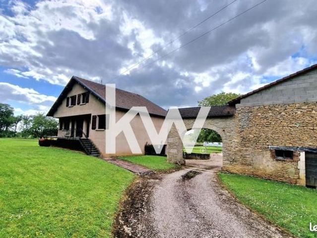 Maison 7 pièces 138 m²