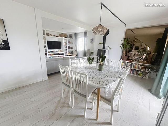 Maison 7 pièces 138 m²