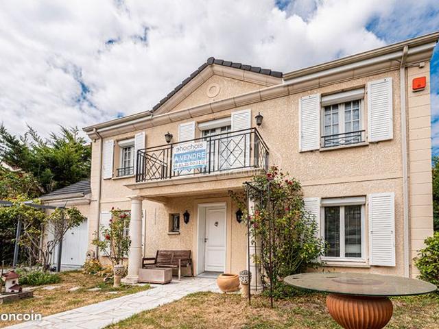 Maison 7 pièces 138 m²