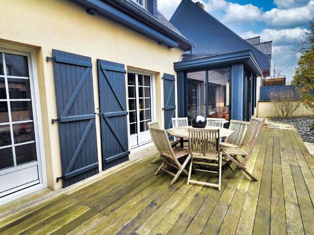 Maison 7 pièces 138 m²