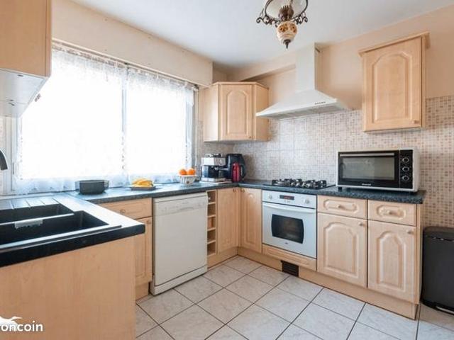 Maison 7 pièces 138 m²