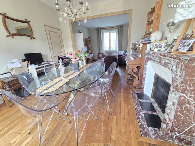Maison 7 pièces 138 m²