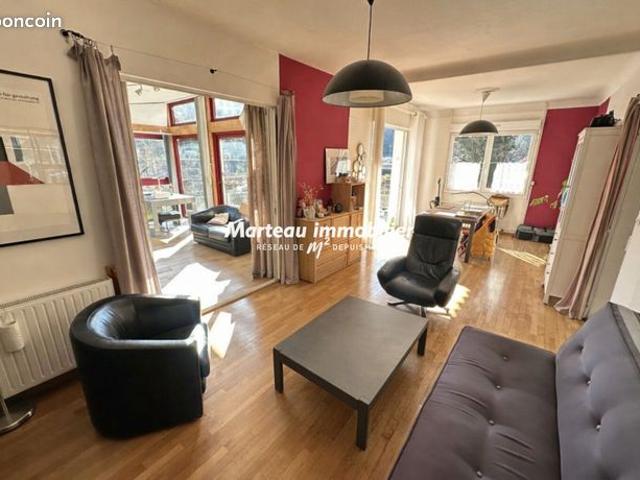 Maison 7 pièces 138 m²