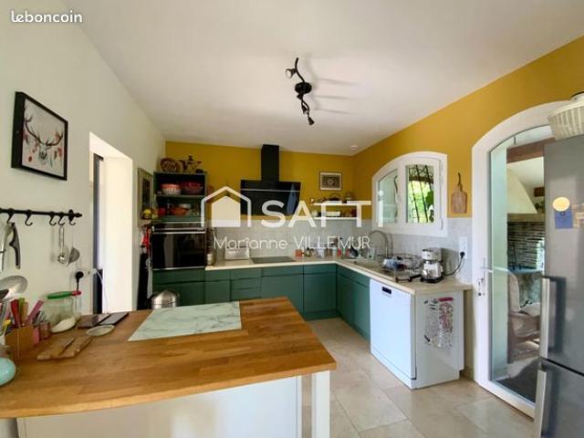 Maison 7 pièces 138 m²