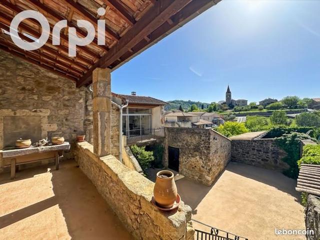 Maison 7 pièces 138 m²
