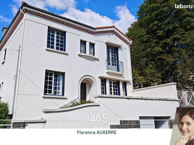 Maison 7 pièces 138 m²