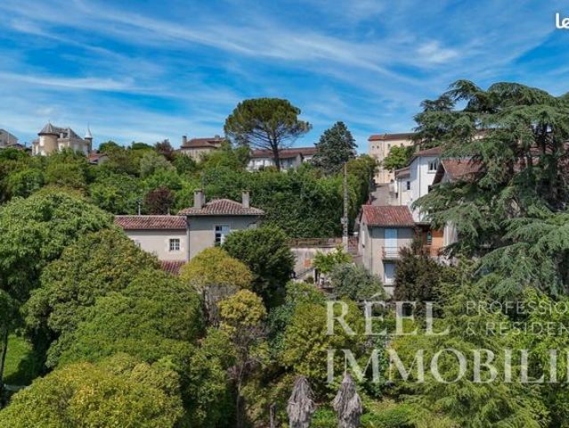 Maison 7 pièces 138 m²