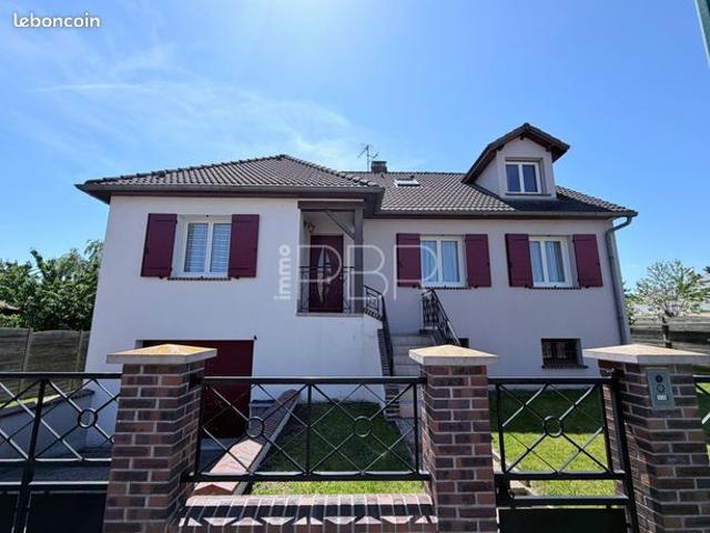 Maison 7 pièces 138 m²