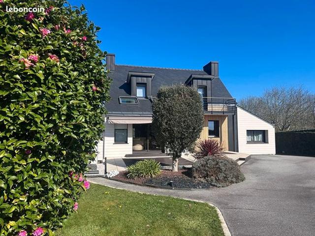 Maison 7 pièces 138 m²