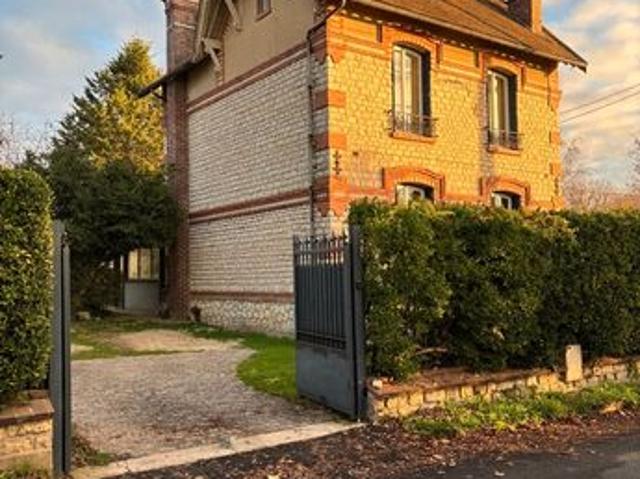 Maison 7 pièces 138 m²