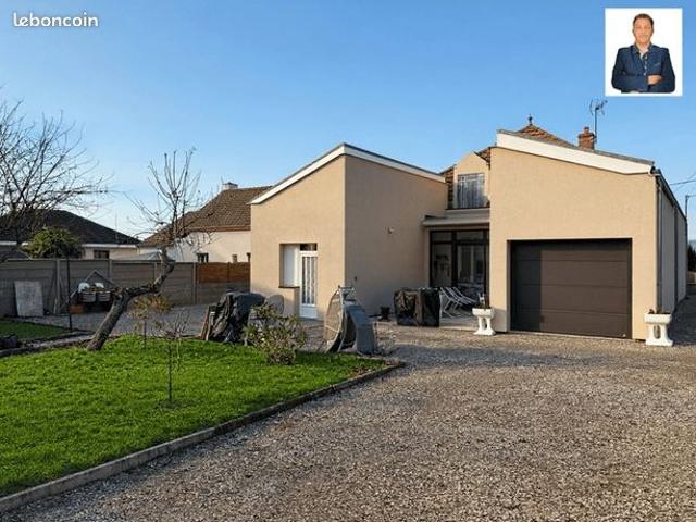 Maison 7 pièces 138 m²