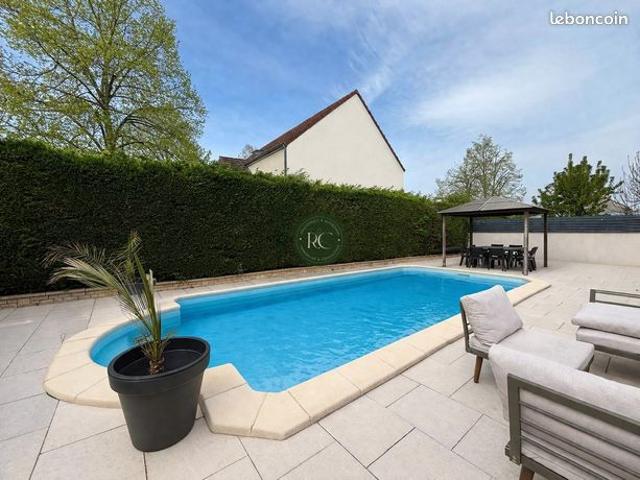 Maison 7 pièces 138 m²