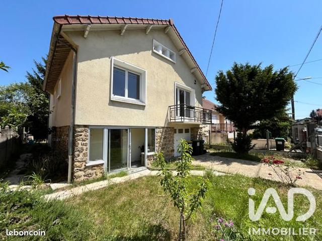 Maison 7 pièces 138 m²