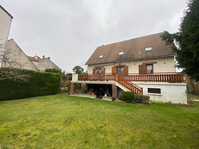 Maison 7 pièces 138 m²