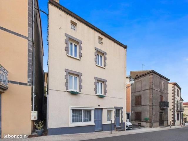 Maison 7 pièces 138 m²