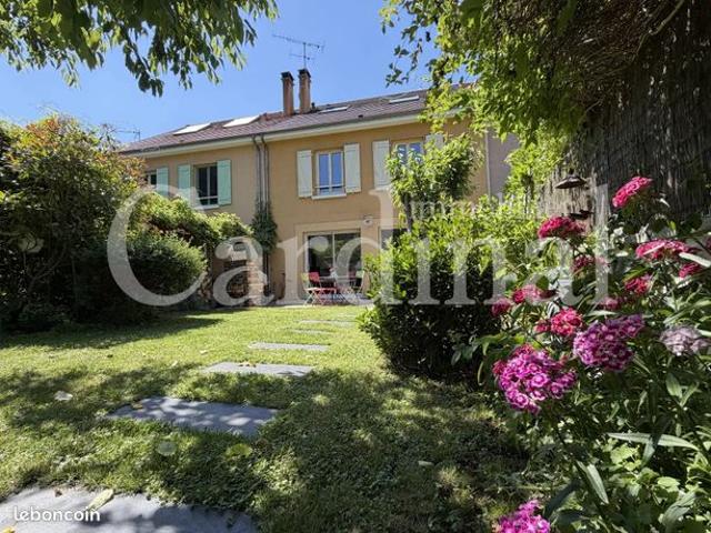 Maison 7 pièces 139 m²