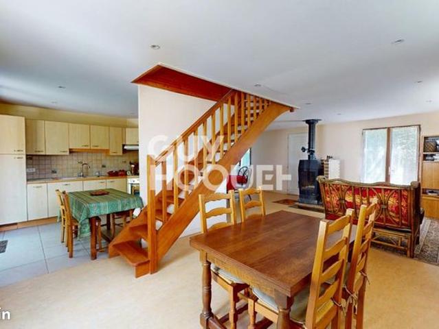 Maison 7 pièces 139 m²