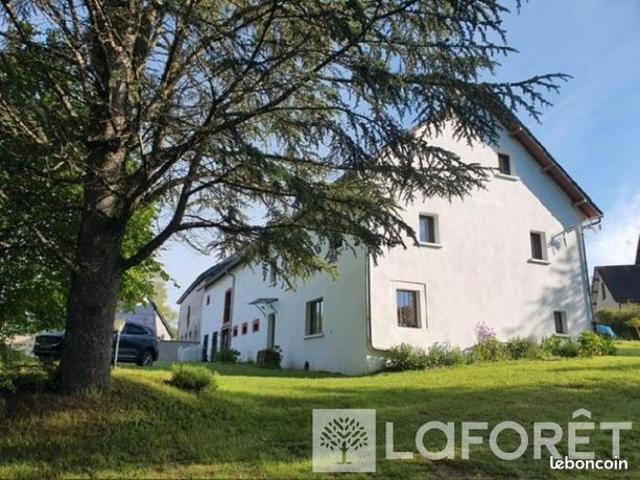 Maison 7 pièces 139 m²