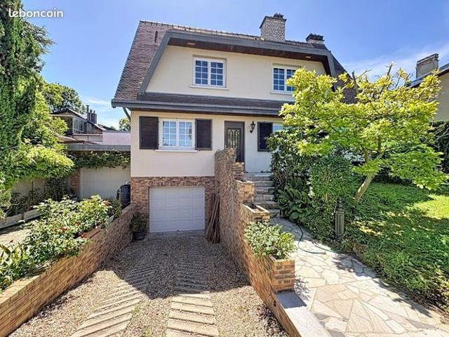 Maison 7 pièces 139 m²