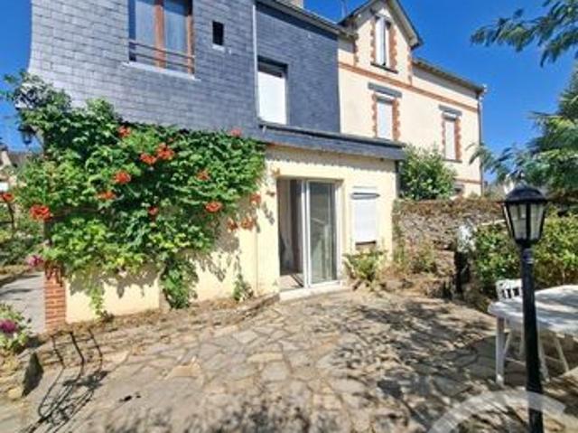 Maison 7 pièces 130 m²