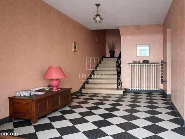 Maison 7 pièces 130 m²