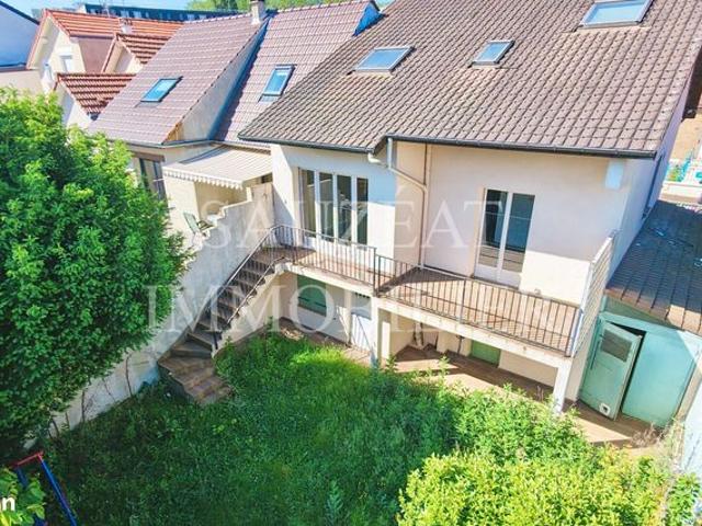 Maison 7 pièces 130 m²