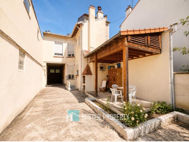 Maison 7 pièces 130 m²