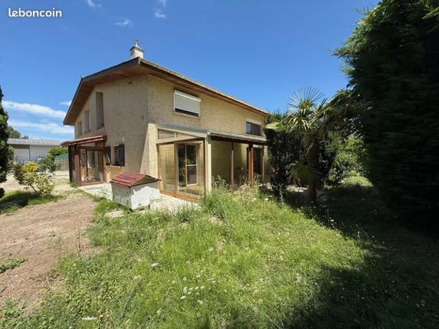 Maison 7 pièces 130 m²