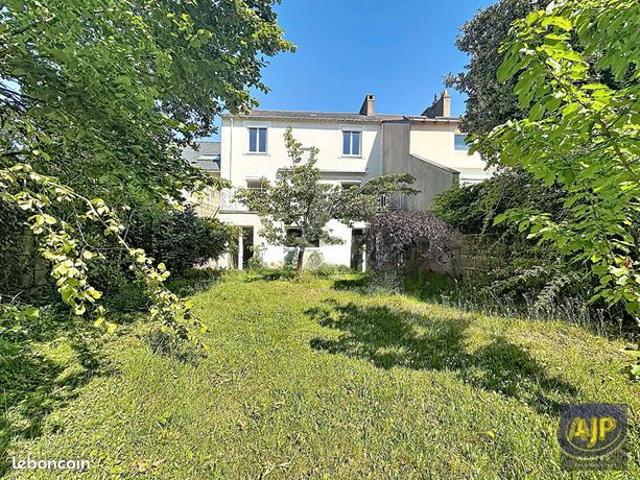 Maison 7 pièces 130 m²