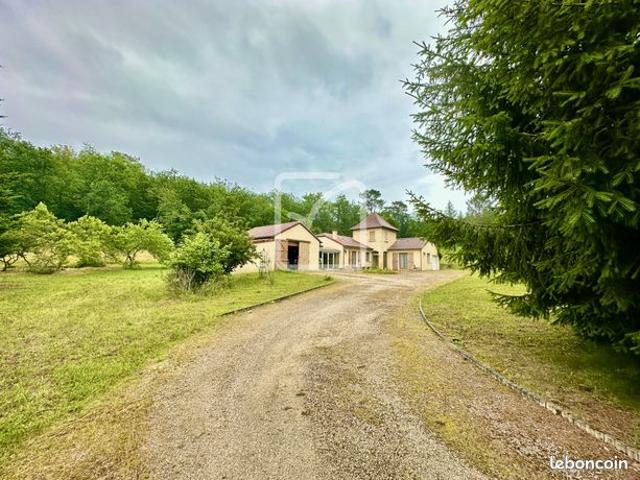 Maison 7 pièces 130 m²