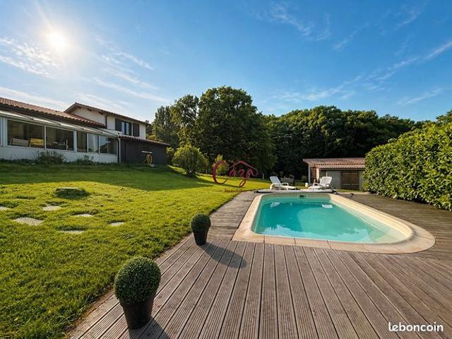 Maison 7 pièces 130 m²