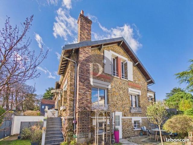 Maison 7 pièces 130 m²