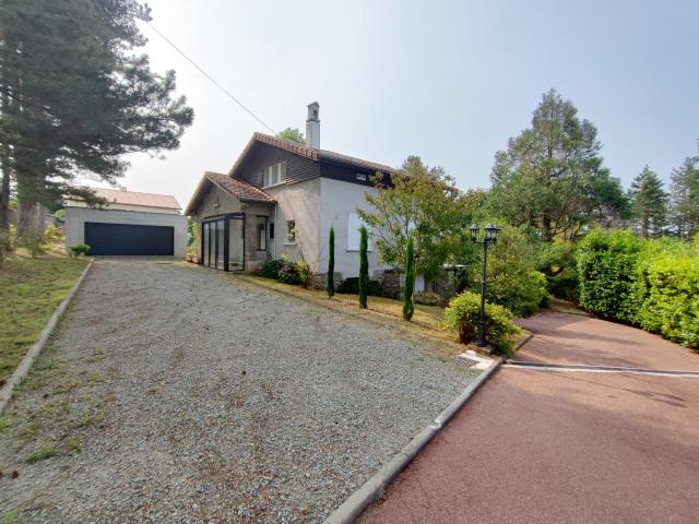 Maison 7 pièces 130 m²
