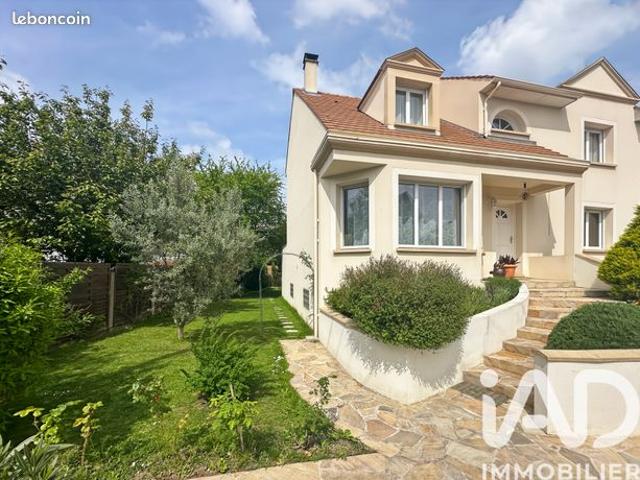 Maison 7 pièces 130 m²