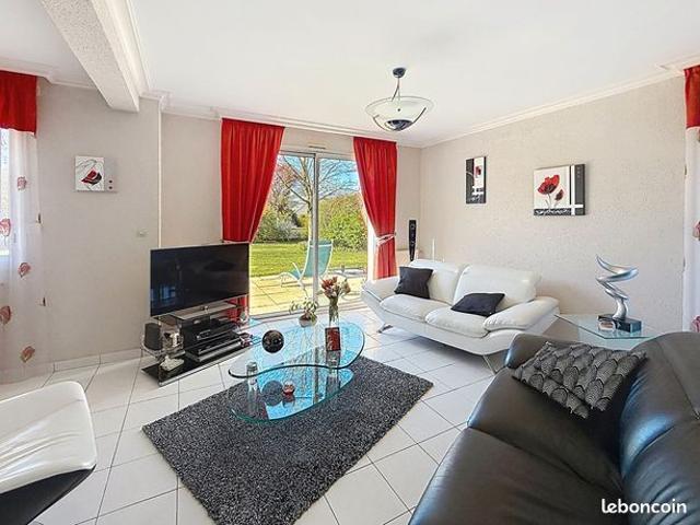 Maison 7 pièces 130 m²