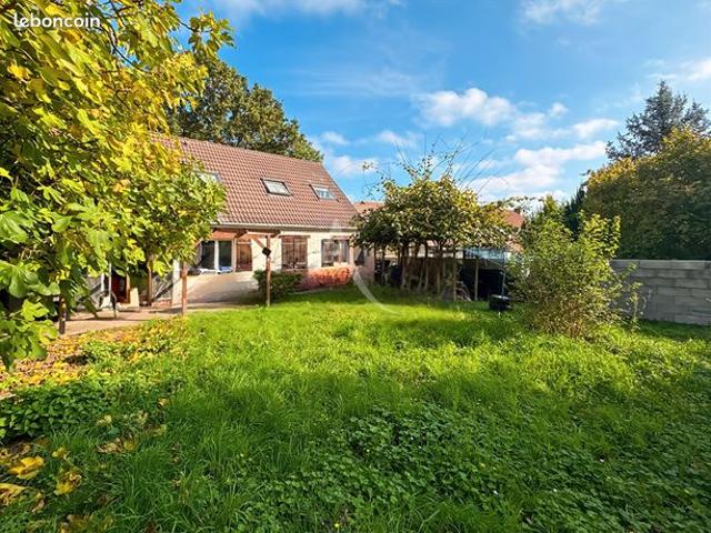 Maison 7 pièces 130 m²